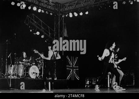 Ian Gillan & His Band, Ian Gillan, Ian Gillan Rock and Roll Hall of Fame, Ian Gillan & His Band, die 1991 live auftreten, Deep Purple Leadsänger Ian Gillan, Ian Gillan Vocals, Steve Morris Guitar, Brett Bloomfield Bass, Leonard Haze Schlagzeug, Foto Kazimierz Jurewicz, Ian Gillan die besten Stimmen der Rockmusik von Planet Rock Stockfoto