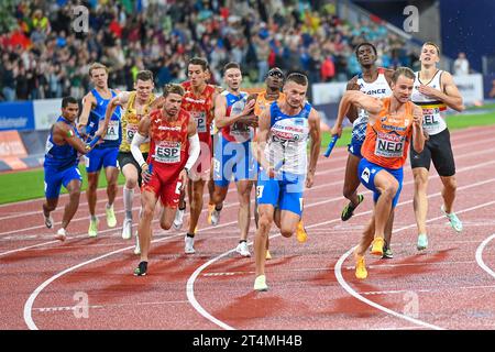 Jochem Dobber (Niederlande), Michal Desensky (Tschechische Republik). Das Staffelfinale für Männer mit 4 x 400 Metern Länge. Europameisterschaften München 2022 Stockfoto