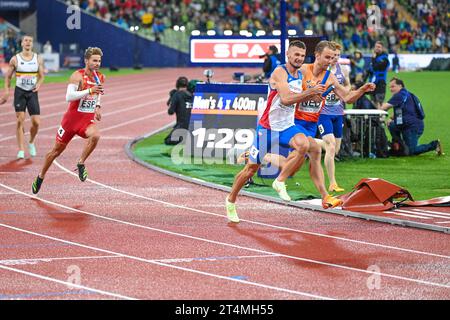 Jochem Dobber (Niederlande), Michal Desensky (Tschechische Republik). Das Staffelfinale für Männer mit 4 x 400 Metern Länge. Europameisterschaften München 2022 Stockfoto