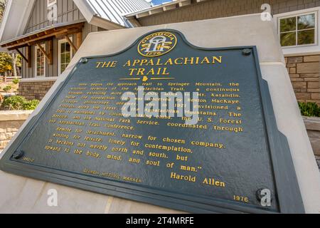 Der Appalachian Trail ist ein historischer Meilenstein im Amicalola Falls State Park Visitor Center in Dawsonville, Georgia. (USA) Stockfoto