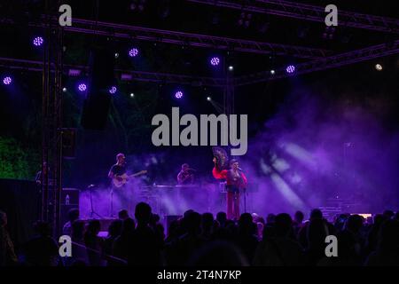 Rodrigo Cuevas Konzert, La romería, Festival La Luna en Vers, Sant Joan, Mallorca, Balearen, Spanien Stockfoto