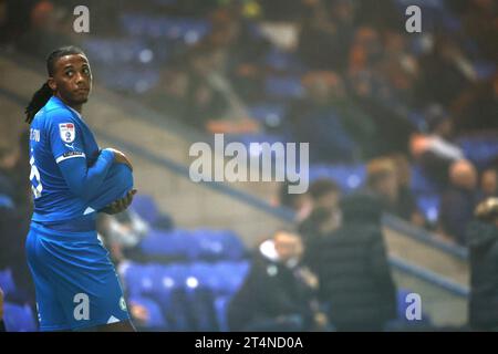 Peterborough, Großbritannien. 31. Oktober 2023. Romoney Crichlow (PU) beim U-21 EFL Trophy Match Peterborough United gegen Tottenham Hotspur im Weston Homes Stadium, Peterborough, Cambridgeshire, am 31. Oktober 2023. Quelle: Paul Marriott/Alamy Live News Stockfoto