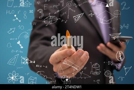 Komposition mathematischer Gleichungen über schwarzer Tafel. Bildung, Schule und Lernkonzept Digital generiertes Bild. Stockfoto