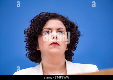 Amira Mohamed Ali Während Einer Pressekonferenz Zur Vorstellung Des ...