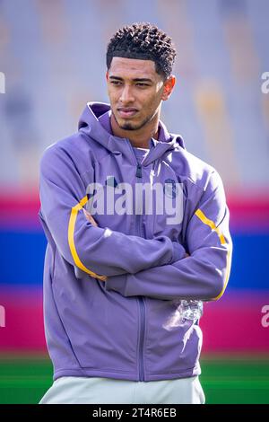 Jude Bellingham (Real Madrid) wurde vor dem Fußballspiel der spanischen Meisterschaft La Liga EA Sports zwischen Barcelona und Real Madrid, besser bekannt als El Clasico, im Stadion Olimpico de Montjuic gespielt. Barcelona 1 : 2 Real Madrid Stockfoto