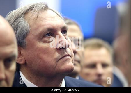 Sankt Petersburg, Russland. November 2023. Der Energieminister der Russischen Föderation, Nikolai Shulginow, besucht die 12. St. Petersburg International Gas Forum (PMGF 2023) in St. Petersburg. Quelle: SOPA Images Limited/Alamy Live News Stockfoto