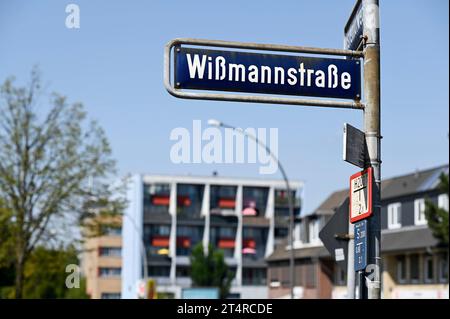 Deutscher Kolonialismus DEUTSCHLAND, Hamburg, Spuren der deutschen Kolonialgeschichte, umstrittene Straßennamen, Wißmannstraße, Herrmann von Wißmann, als Reichskommissar und Befehlshaber der ersten deutschen Kolonialtruppe Schutztruppe war er in den Jahren 1889**1890 verantwortlich für die Niederschlagung des Widerstandes der ostafrikanischen Küstenbevölkerung. 1895***96 war er Gouverneur von Deutsch-Ostafrika Hamburg Deutschland Credit: Imago/Alamy Live News Stockfoto