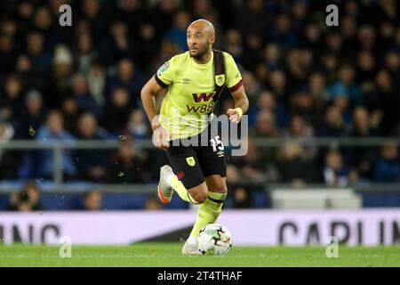 Everton, Großbritannien. November 2023. Nathan Redmond von Burnley in Aktion. Carabao Cup, EFL Cup Match, Everton gegen Burnley im Goodison Park in Liverpool am Mittwoch, 1. November 2023. Dieses Bild darf nur für redaktionelle Zwecke verwendet werden. Nur redaktionelle Verwendung, Bild von Chris Stading/Andrew Orchard Sportfotografie/Alamy Live News Credit: Andrew Orchard Sportfotografie/Alamy Live News Stockfoto