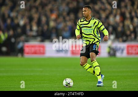 London, Großbritannien. November 2023. Gabriel (Arsenal) beim Spiel der vierten Runde des West Ham vs. Arsenal Carabao Cup im London Stadium Stratford. Quelle: MARTIN DALTON/Alamy Live News Stockfoto