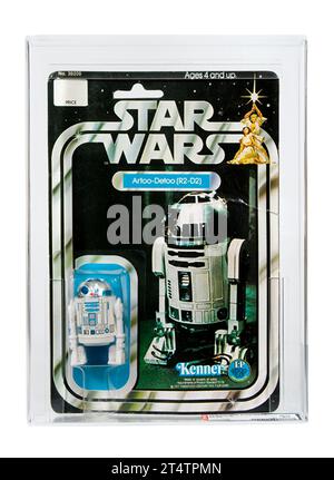 1978 Kenner Vintage Star Wars 12 Back-B R2-D2 kardierte Action Figur MOC AFA 60 Stockfoto