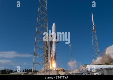 ULA Atlas V Einführung von Amazon Kuiper Internet Satellites Stockfoto