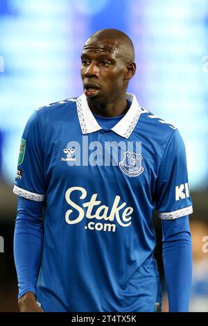 Everton, Großbritannien. November 2023. Abdoulaye Doucoure von Everton sieht zu. Carabao Cup, EFL Cup Match, Everton gegen Burnley im Goodison Park in Liverpool am Mittwoch, 1. November 2023. Dieses Bild darf nur für redaktionelle Zwecke verwendet werden. Nur redaktionelle Verwendung, Bild von Chris Stading/Andrew Orchard Sportfotografie/Alamy Live News Credit: Andrew Orchard Sportfotografie/Alamy Live News Stockfoto