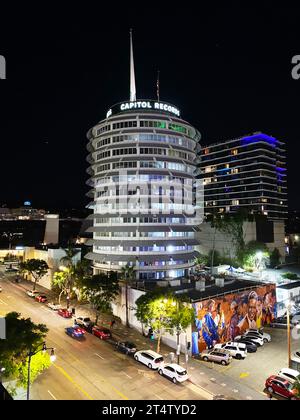 Capitol Records Gebäude in Los Angeles bei Nacht Stockfoto