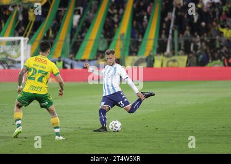 Florencio Varela, Argentinien, 1. November 2023. Gonzalo Piovi vom Racing Club während des Spiels zwischen Defensa y Justicia und Racing Club. Quelle: Fabideciria. Stockfoto