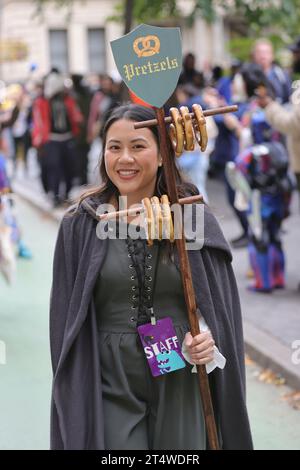 Washington Square Park, New York, USA, 31. Oktober 2023 - Familien, Childrens, Politions nahmen heute an der 33. jährlichen Kinder-Halloween-Parade am LaGuardia Place in New York Teil. Foto: Luiz Rampelotto/EuropaNewswire Stockfoto