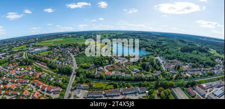 Aus der Vogelperspektive nach Buxheim, einem Dorf bei Memmingen in der Donau-Iller-Region im bayerischen Teil des oberschwabens Stockfoto