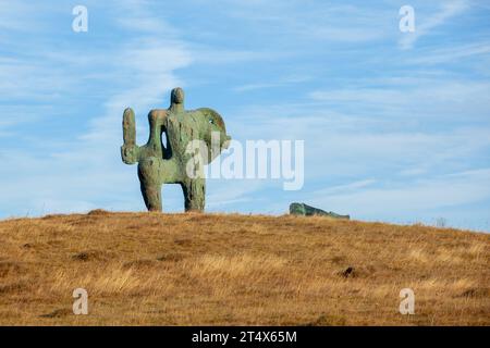 Berühmtes Didgori-Schlachtmonument mit riesigen Soldatenskulpturen. Georgien, Geschichte Stockfoto