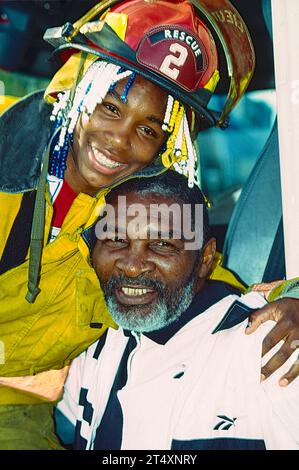 TENNIS Richard Williams Richard Williams Vater und Trainer von Serena und Venus Williams mit Venus während der Lipton Championships 1998. Key Biscayne Tennis Center im Crandon Park Florida USA Copyright: XChrisxTrotman/Duomo/PCNx TN9872 040 Stockfoto