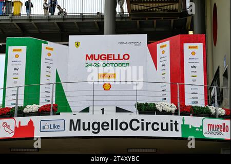 Mugello, Italien. Oktober 2023. Das Podium während des Ferrari World Finals 2023, Ferrari Challenge Cup Rennen in Mugello, Italien, 28. Oktober 2023 Credit: Independent Photo Agency/Alamy Live News Stockfoto