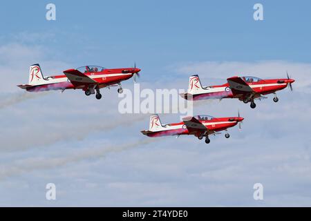 Die Royal Australian Air Force (RAAF) Pilatus PC-9 Roulette wurde bei der Avalon Airshow 2019 in Formation gesehen. Stockfoto