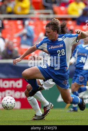 Abby Wambach in Aktion für die Washington Freedom im Jahr 2003 Stockfoto