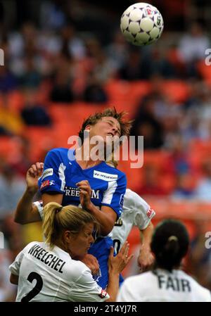 Abby Wambach in Aktion für die Washington Freedom im Jahr 2003 Stockfoto