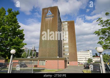 TÜV Rheinland Prüfstelle, Alboinstraße, Schöneberg, Berlin, Deutschland *** TÜV Rheinland Test Center, Alboinstraße, Schöneberg, Berlin, Deutschland Stockfoto