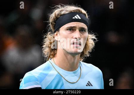 Paris, Frankreich, Frankreich. November 2023. Alexander ZVEREV aus Deutschland am 4. Tag des Rolex Paris Masters 2023, ATP Masters 1000 Tennisturniers in der Accor Arena am 2. November 2023 in Paris, Frankreich. (Kreditbild: © Matthieu Mirville/ZUMA Press Wire) NUR REDAKTIONELLE VERWENDUNG! Nicht für kommerzielle ZWECKE! Stockfoto