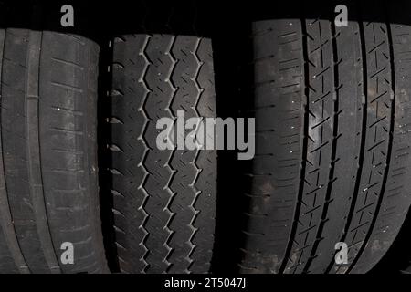 Autoleifen im Lager zum Verkauf Stockfoto