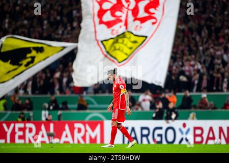 Stuttgart, Deutschland. 31. Oktober 2023. Fußball: DFB Cup, VfB Stuttgart - 1. FC Union Berlin, 2. Runde, MHPArena. Christopher Trimmel von Union Berlin reagiert unglücklich. Hinweis: Tom Weller/dpa – WICHTIGER HINWEIS: gemäß den Vorgaben der DFL Deutsche Fußball Liga und des DFB Deutscher Fußball-Bund ist es verboten, im Stadion und/oder des Spiels aufgenommene Fotografien in Form von Sequenzbildern und/oder videoähnlichen Fotoserien zu verwenden oder zu verwenden./dpa/Alamy Live News Stockfoto