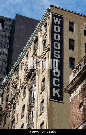 Das Woodstock Hotel liegt an der W. 43rd St. am Times Square, District of Manhattan, 2023, New York City, USA Stockfoto