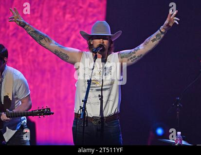HOLLYWOOD FL - 1. NOVEMBER: Brian Kelley tritt am 1. NOVEMBER 2023 im Seminole Hard Rock Hotel & Casino in Hollywood auf. Copyright: Xmpi04/MediaPunchx Credit: Imago/Alamy Live News Stockfoto