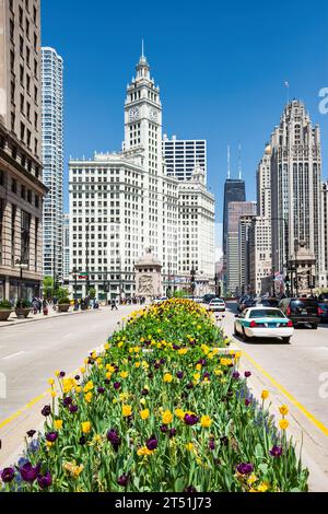 Michigan Avenue und die Magnificent Mile im Zentrum von Chicago, USA. Stockfoto