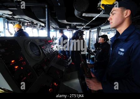 13. Marine-Expeditionseinheit, ACU-1, amphibisches Dock-Landungsschiff, Boxer Amphibious Readiness Group, Combat Logistics Battalion (CLB) 13, Landungsschiff, Marines, Seeleute, U.S. Navy, USS Comstock (LSD 45) Stockfoto