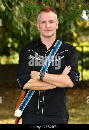 St. Helena, USA. November 2023. Joe Sumner posiert während des zweiten Tages von Live in the Vineyard in der Charles Krug Winery am 2. November 2023 in St. Helena, Kalifornien. Foto: Casey Flanigan/imageSPACE/SIPA USA Credit: SIPA USA/Alamy Live News Stockfoto