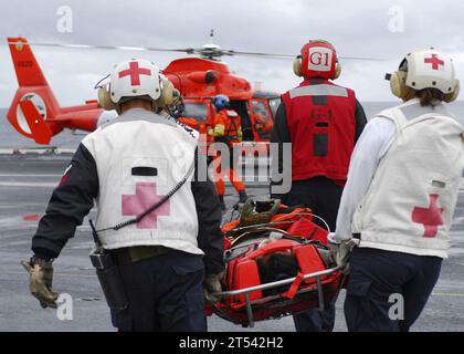 Küstenwache MH -65 Delfin Stockfoto