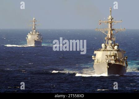 Missile Destroyer USS John Paul Jones (DDG 53), USS Chaffee (DDG 90) Stockfoto