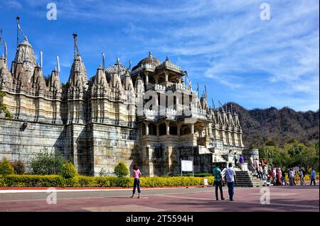 Der antike Ranakpur Adinatha Jain Tempel im Bundesstaat Rajasthan Indien Stockfoto