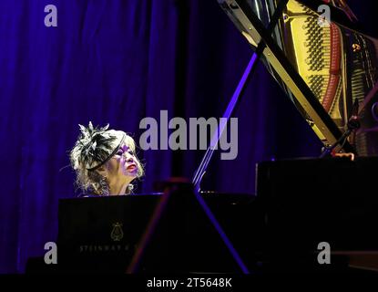 Konzert von Aki Takase und Alexander von Schlippenbacht, im Haus der Berliner Festspiele Berlin Jazzfest 2023 Berlin Aki Takase Klavier Alexander von Schlippenbach Klavier *** Konzert von Aki Takase und Alexander von Schlippenbacht, im Haus der Berliner Festspiele Berlin Jazzfest 2023 Berlin Aki Takase Klavier Alexander von Schlippenbach Klavier Stockfoto