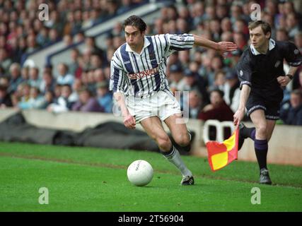 Barclays League Division 2 West Bromwich Albion V Wigan Athletic bei den Hawthorns 4/93 5-1 Ian Hamilton Stockfoto