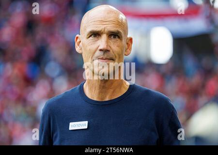 Freiburg, Deutschland. Oktober 2023. firo: 21. Oktober 2023, Fußball, 1. Liga, 1. Bundesliga, Saison 2023/2024, SC Freiburg - VfL Bochum Trainer Thomas Letsch (VfL Bochum) Porträt, Credit: dpa/Alamy Live News Stockfoto