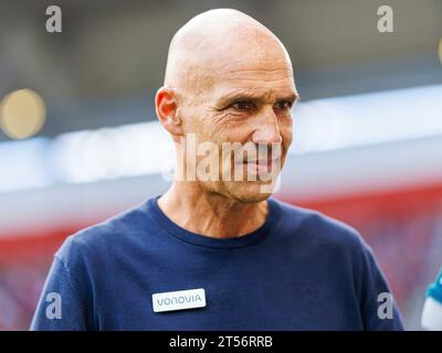 Freiburg, Deutschland. Oktober 2023. firo: 21. Oktober 2023, Fußball, 1. Liga, 1. Bundesliga, Saison 2023/2024, SC Freiburg - VfL Bochum Trainer Thomas Letsch (VfL Bochum) Porträt, Credit: dpa/Alamy Live News Stockfoto