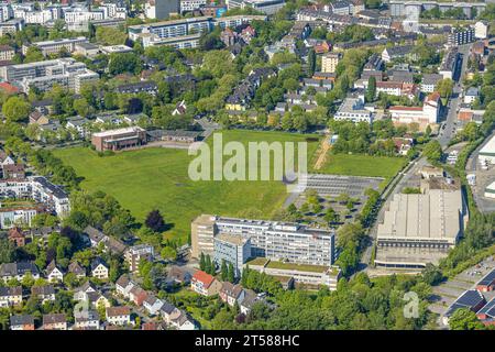 Luftaufnahme, DSW 21 Dortmunder Stadtwerke, Deggingstraße Hauptsitz mit Wiesengebiet, Westfalendamm, Dortmund, Ruhrgebiet, Nordrhein-Westfalen, Ge Stockfoto