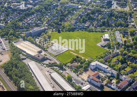 Luftaufnahme, DSW 21 Dortmunder Stadtwerke, Deggingstraße Hauptsitz mit Wiesengebiet, Westfalendamm, Dortmund, Ruhrgebiet, Nordrhein-Westfalen, Ge Stockfoto