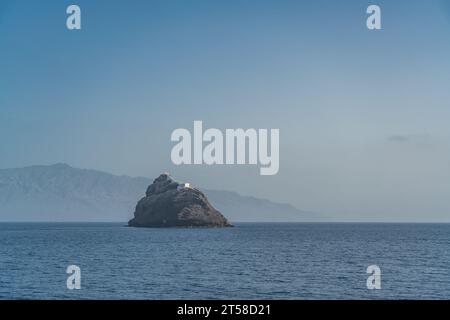 Nationale geschützte Insel Djeu in der Bucht von Mindelo, Sao Vicente, Kap Verde Stockfoto
