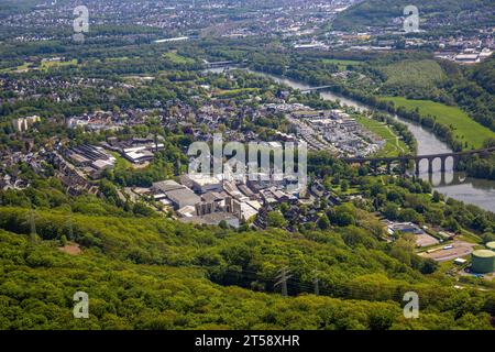 Luftaufnahme, Quartier Ruhr-Aue mit Ruhrpromenade, Ruhrviadukt Herdecke, Ruhr, Blick über Herdecke, Herdecke, Ruhrgebiet, Nordrhein-Westfalen Stockfoto