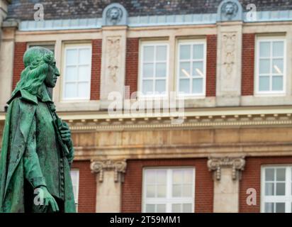 Statue von Johan de Witt im Buitenhof den Haag, Niederlande Stockfoto