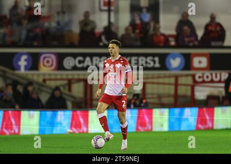 Barnsley, Großbritannien. November 2023. Jordan Williams #2 von Barnsley während des 1. Runde Matches Barnsley gegen Horsham FC in Oakwell, Barnsley, Großbritannien, 3. November 2023 (Foto: Mark Cosgrove/News Images) in Barnsley, Vereinigtes Königreich am 3. November 2023. (Foto: Mark Cosgrove/News Images/SIPA USA) Credit: SIPA USA/Alamy Live News Stockfoto