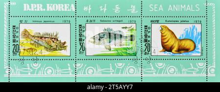 Souvenirbogen mit gestempelten Briefmarken, gedruckt von Nordkorea, die Marine Life zeigen, um 1979. Stockfoto