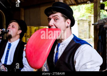 Roland-Brüder bei einer Feier in der Nähe von Osnabrück Stockfoto